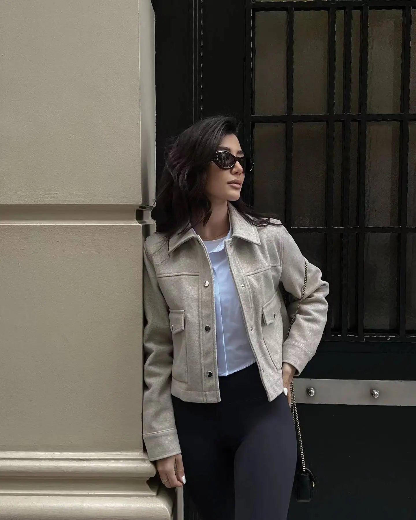 Blazer Jacket - Tailored Contour And Pocketed Organization