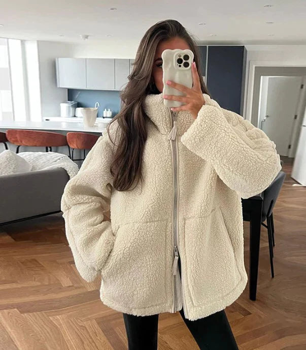 Jacket - Oversized Cut With Broad Shoulders & Easy Layering