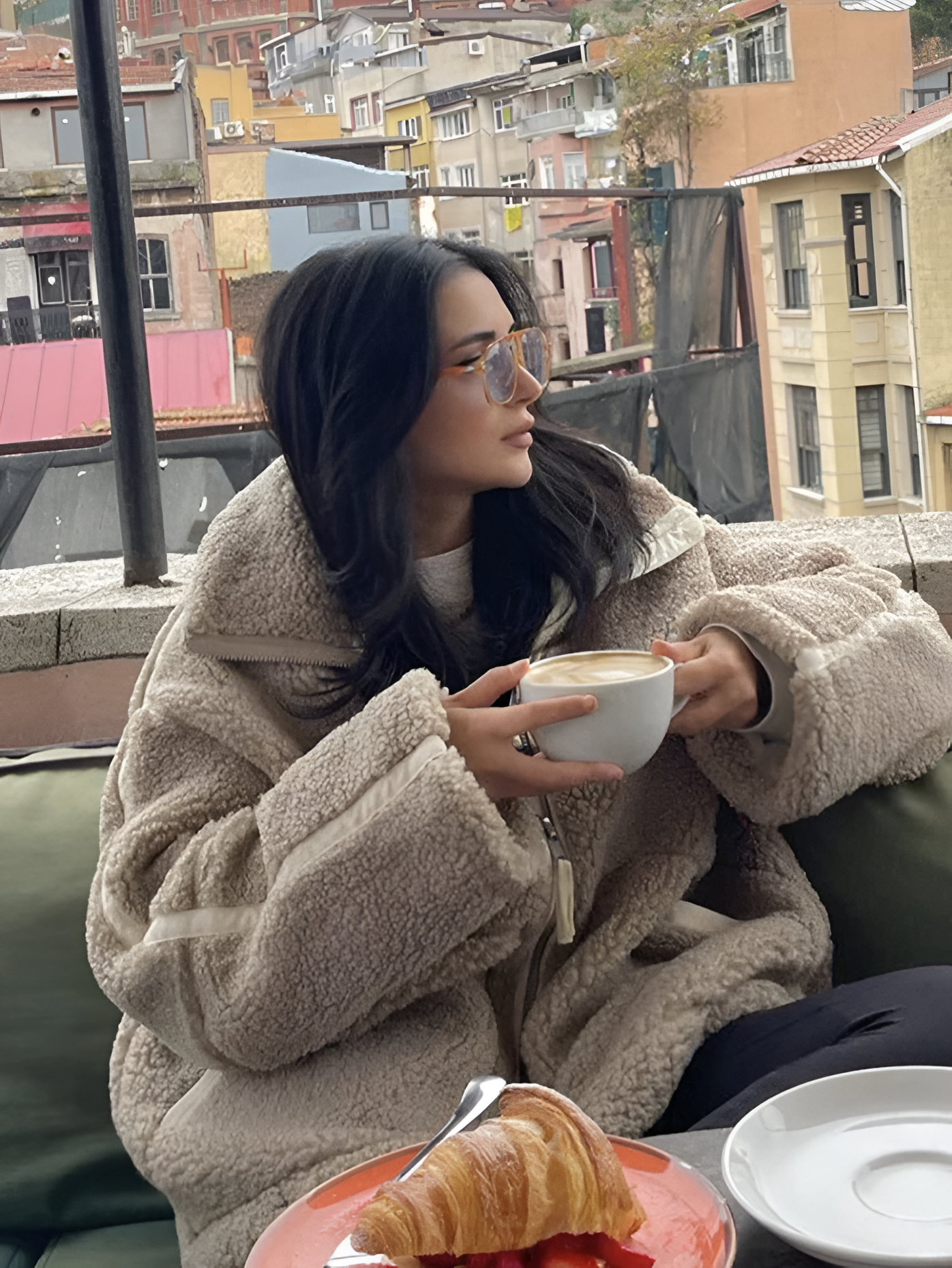 Jacket - Plush Surface And Keeps Warm While Moving Easily