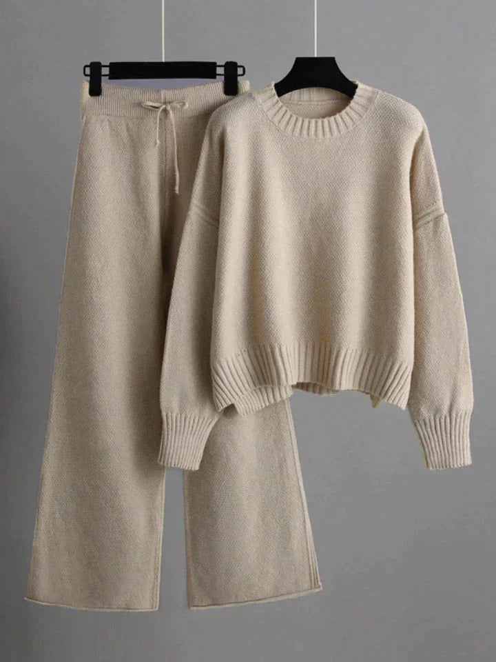 Knit Blend Set - Pullover Top & Layering Breathable Warmth