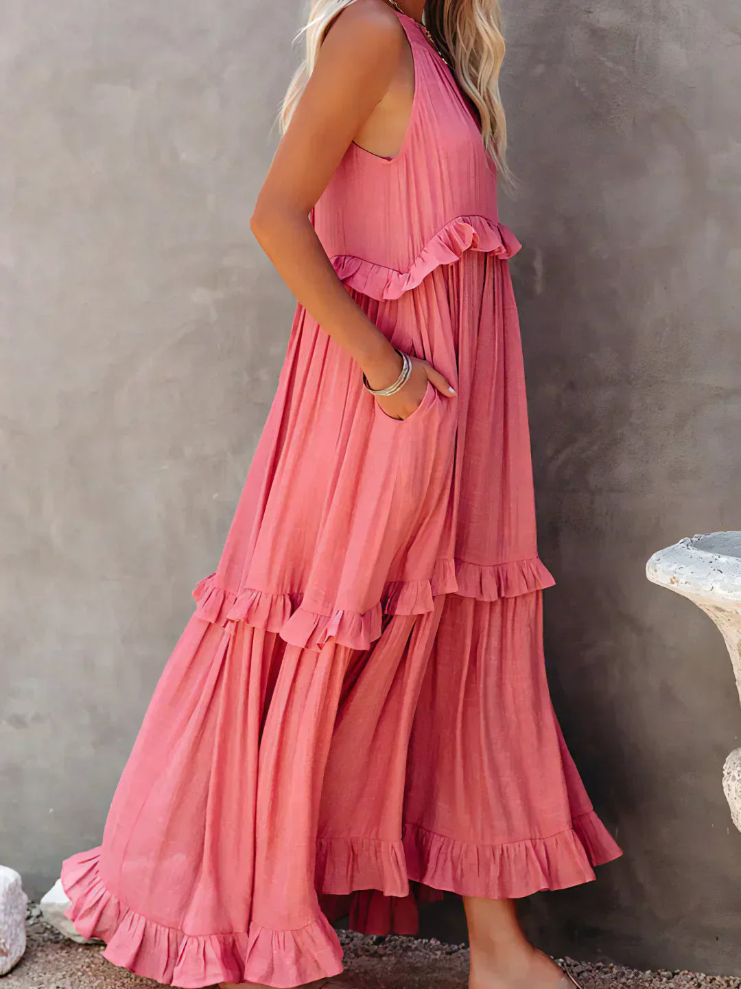 Maxi Dress - Flowy Ruffle Shape & Breathable Light Feel