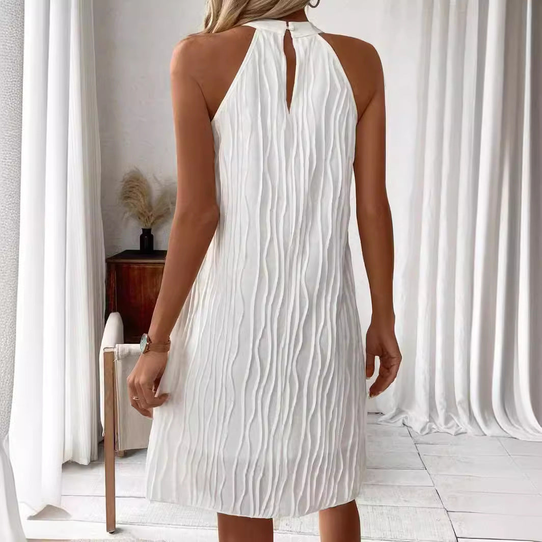 Polyester Blend Dress – Neckholder Halter And Room To Move