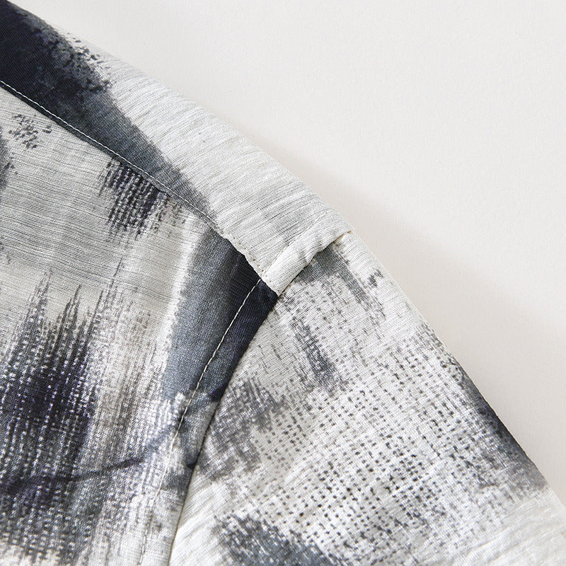 Short-Sleeve Shirt - Printed Front & Loose Movement Fit