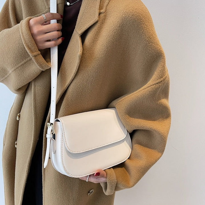 Shoulder Bag - Structured Shape And Compact Carry Design