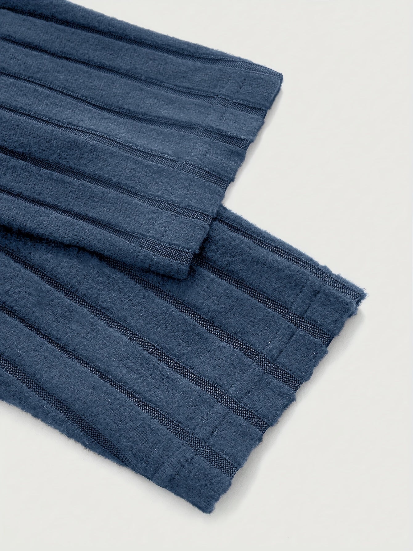 Sweater - Soft Blend Crew Neck & Relaxed Shape For Ease