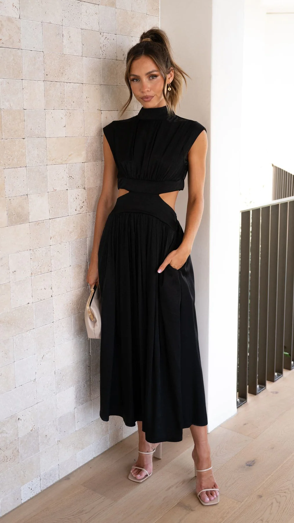 Women's Midi Dress with Cut-Out and Pockets 1