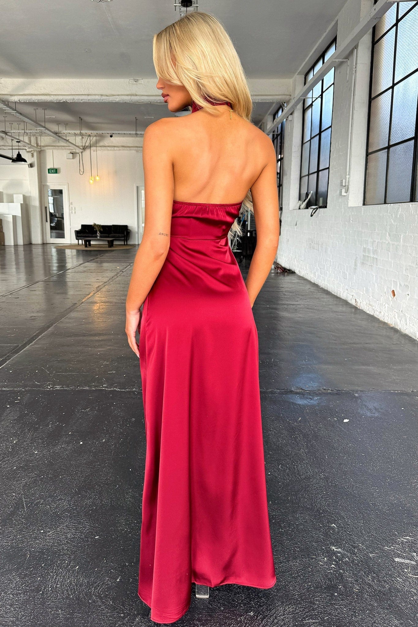 Women's Halterneck Maxi Dress with Long Side Split 4