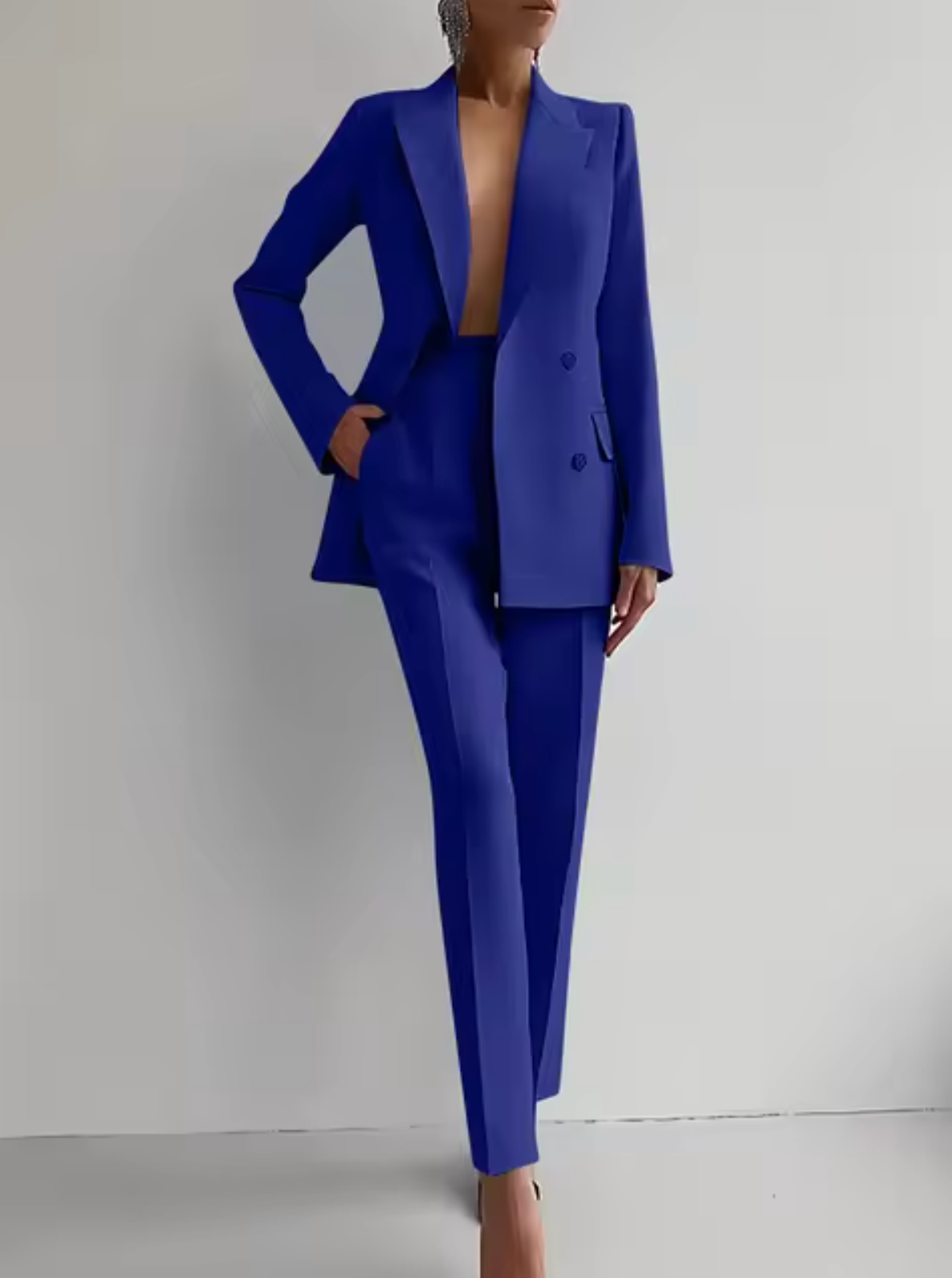 Blazer Set – Structured Shoulders & Straight Leg Fit