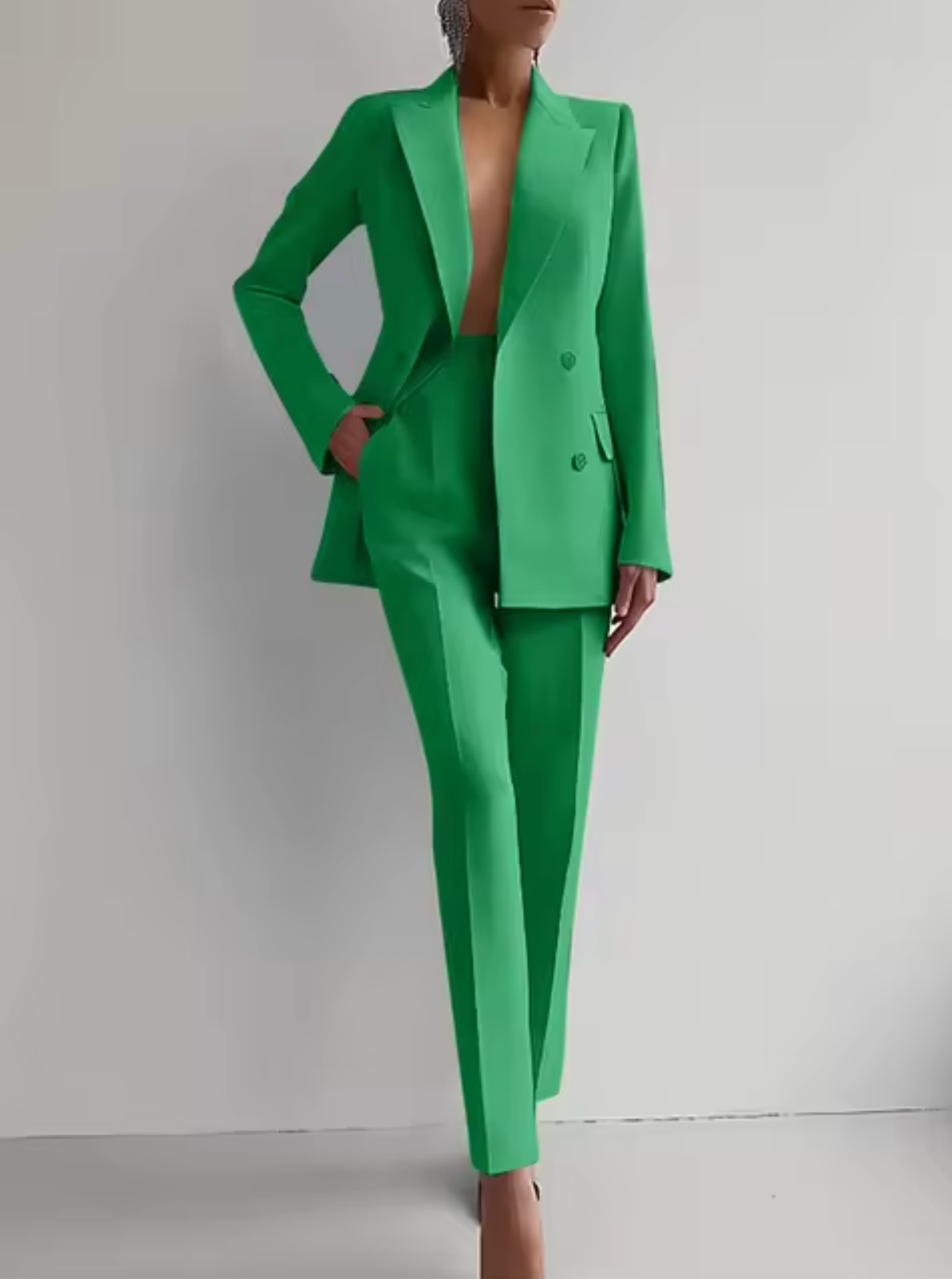 Blazer Set – Structured Shoulders & Straight Leg Fit