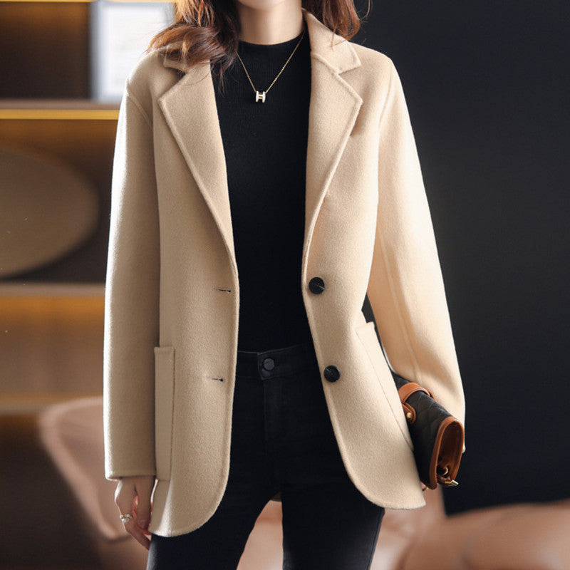 Blazer – Tailored Lapel & Structured Shape For Ease