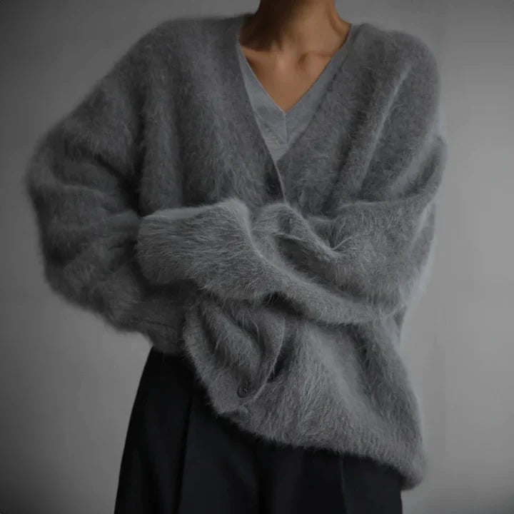 Cardigan - Fine Fiber Blend Knit & Soft Draping Warmth