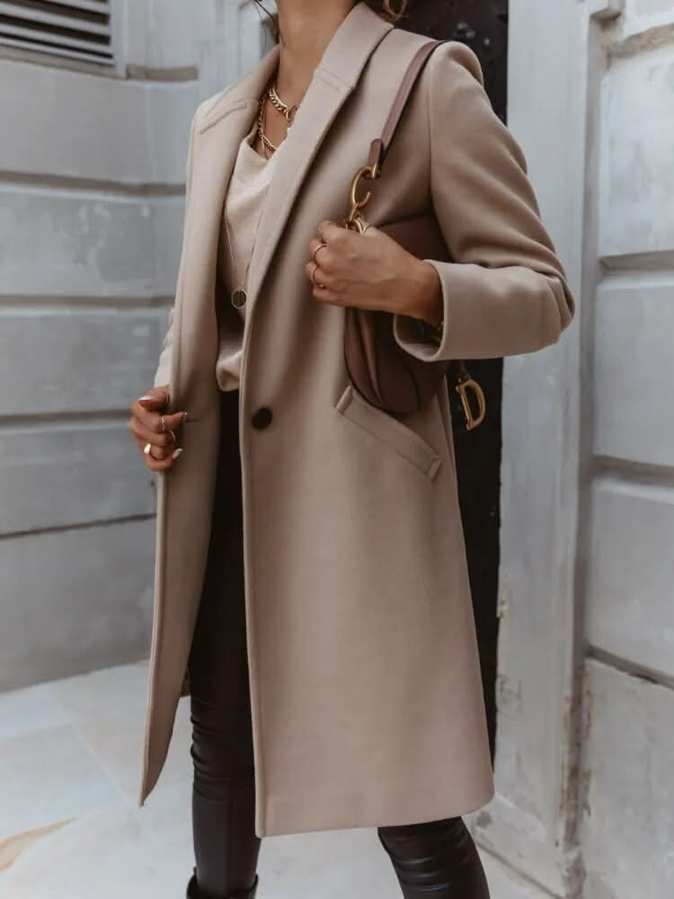 Coat - Tailored Long Shape And Smooth Layering Fit.
