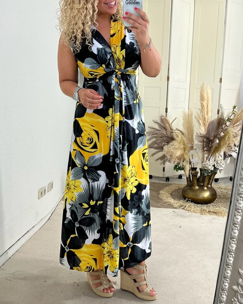 Dress - Floral Print Maxi Length Skirt & Free Arm Movement