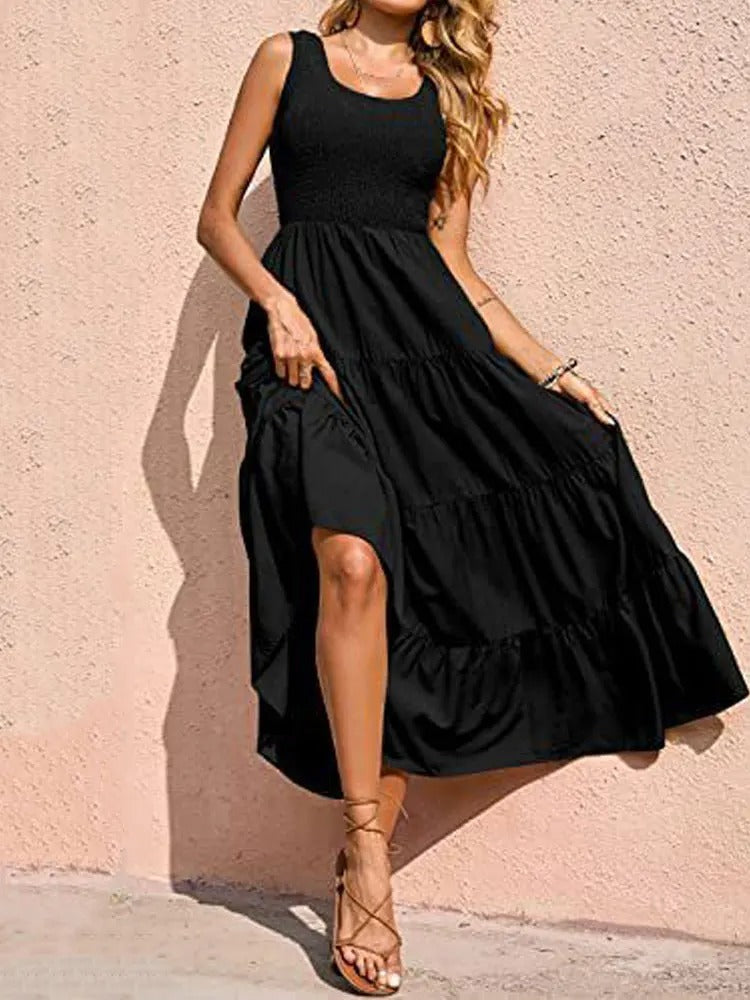 Dress – Sleeveless Long Shape And Smooth Drape For Movement