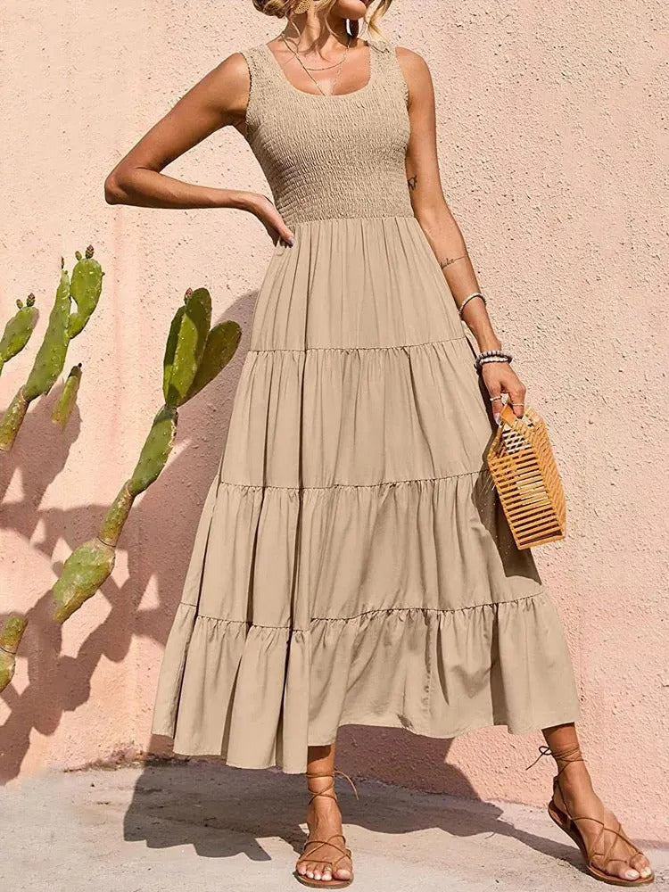 Dress – Sleeveless Long Shape And Smooth Drape For Movement