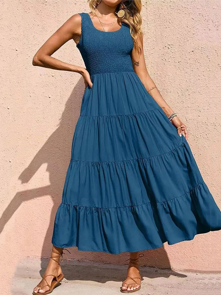 Dress – Sleeveless Long Shape And Smooth Drape For Movement