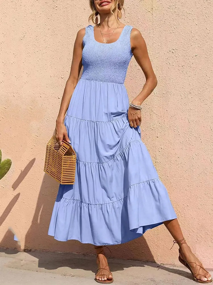 Dress – Sleeveless Long Shape And Smooth Drape For Movement