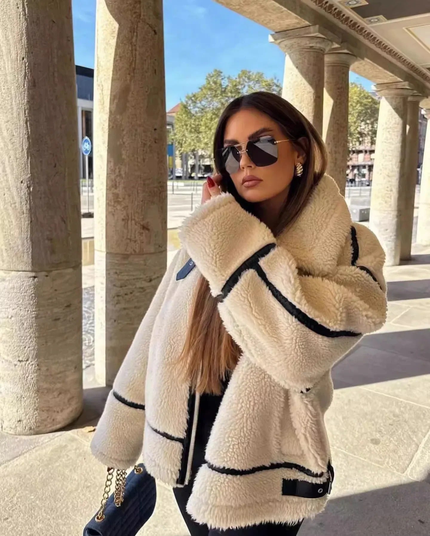 Jacket - Plush Blend Oversized Shape And Extra Coverage