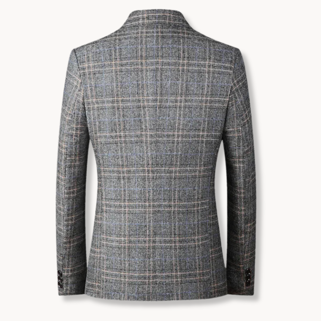 Jacket – Soft-Blend Tweed Plaid & Structured Shape Fit