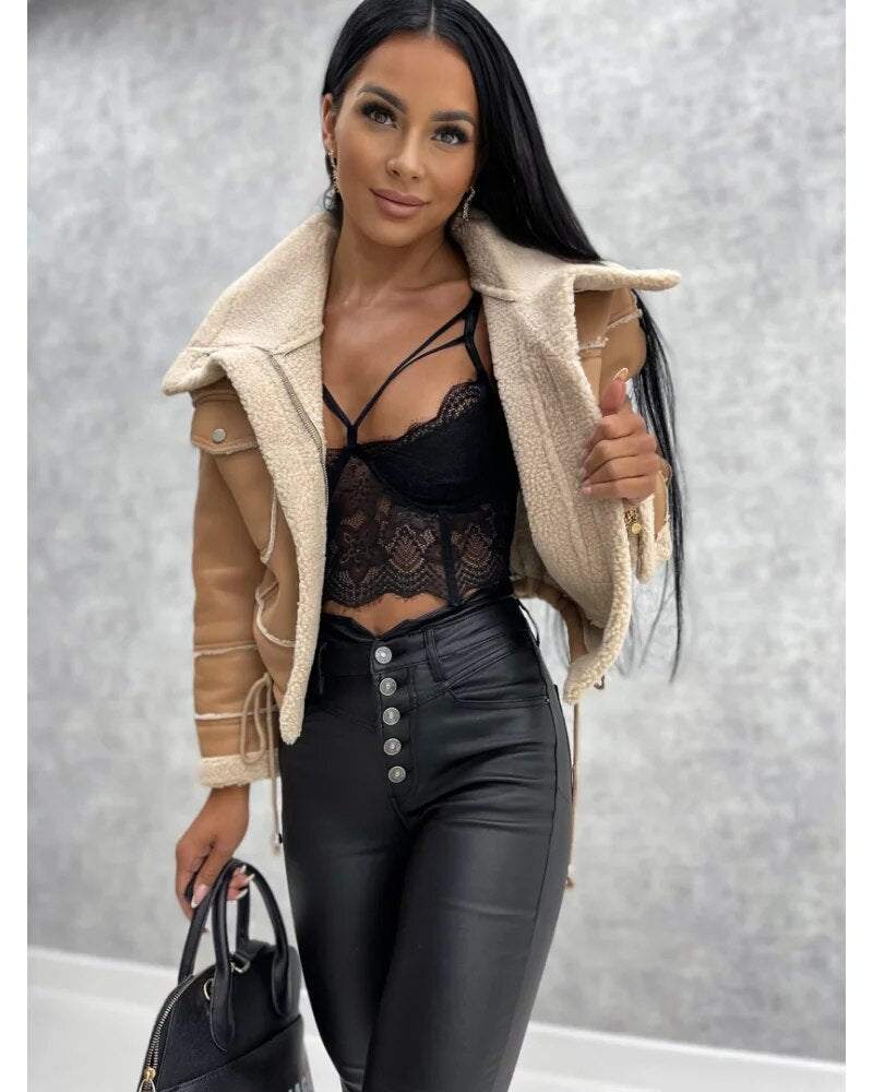 Jacket - Tailored Collar & Clean Front Closure Shaped Fit