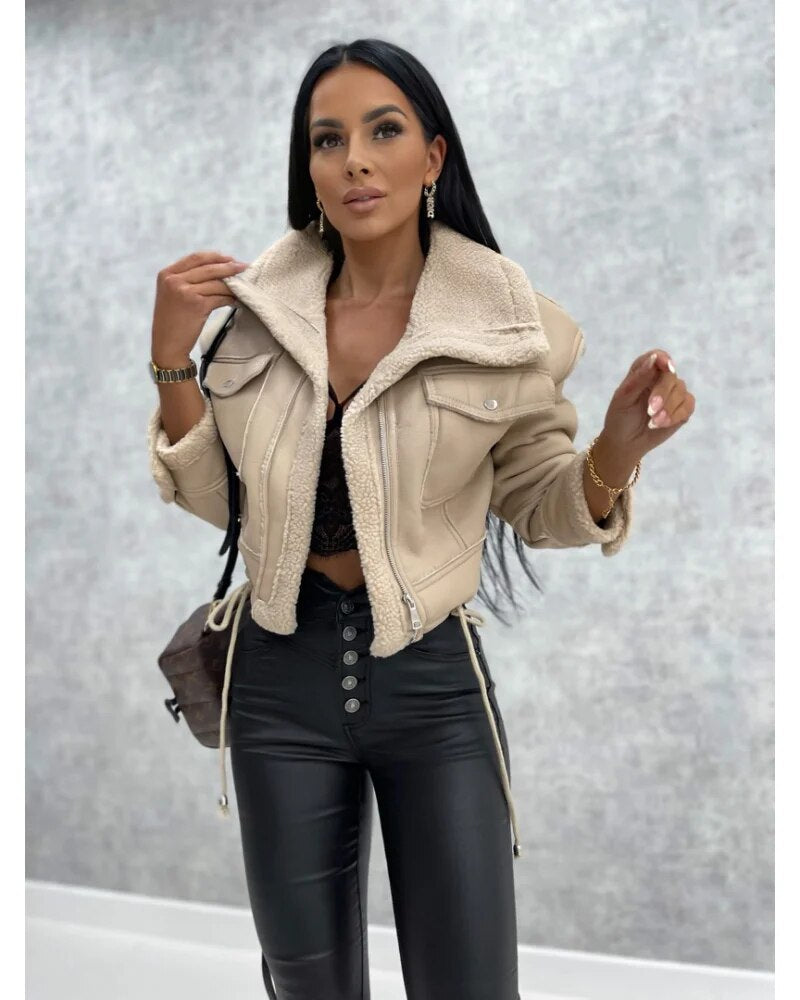 Jacket - Tailored Collar & Clean Front Closure Shaped Fit