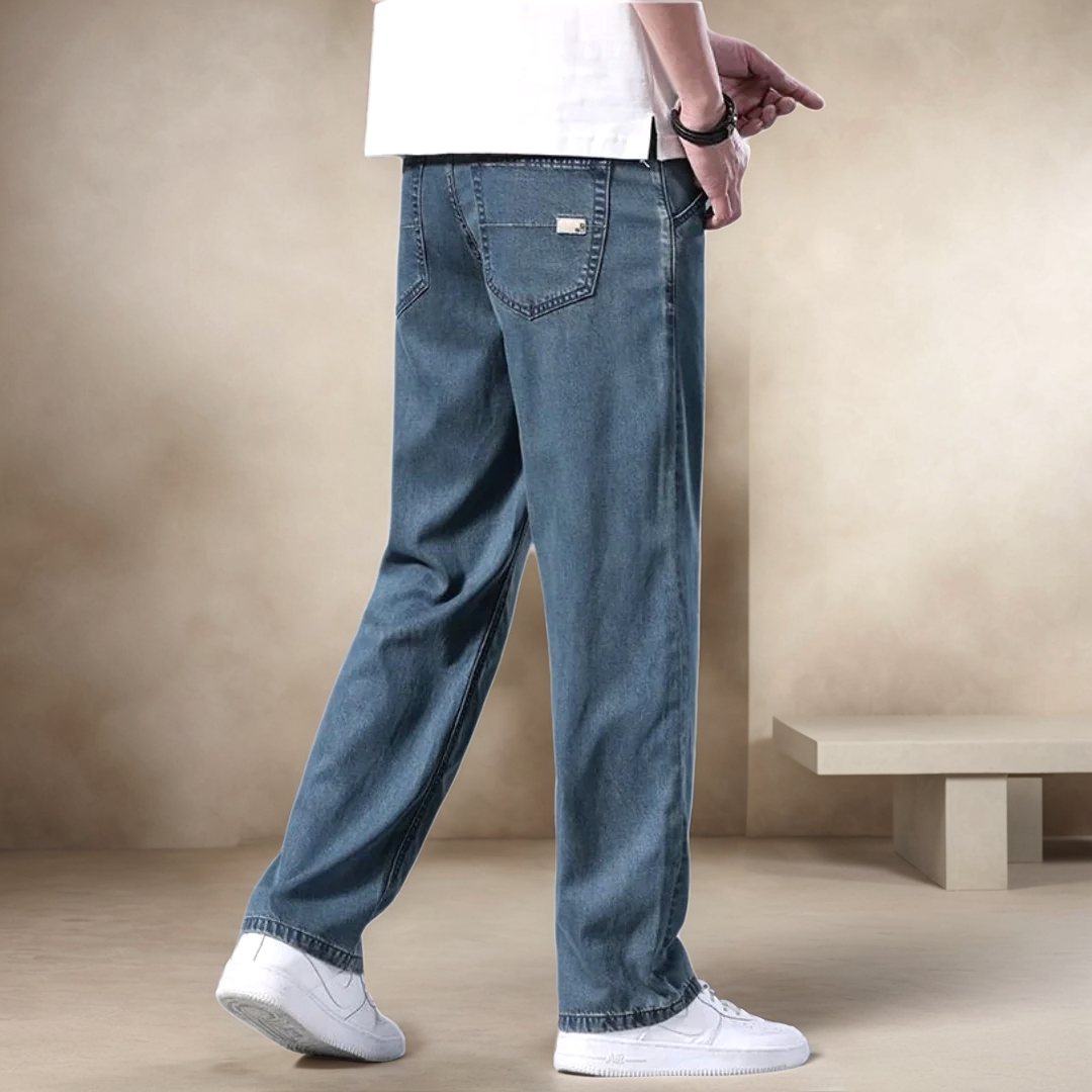 Jeans - Denim Blend Straight Leg And Smooth Movement