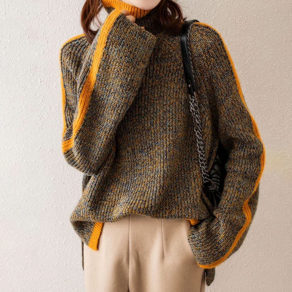 Knit-Blend Jumper – Turtleneck & Close Fit For Movement