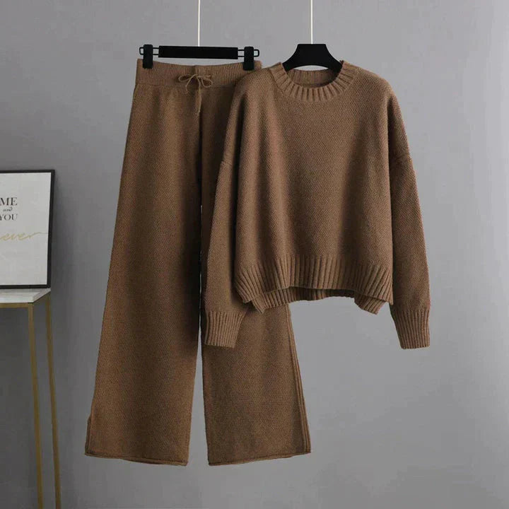 Knit Blend Set - Pullover Top & Layering Breathable Warmth