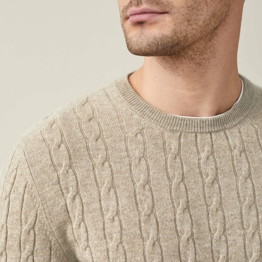 Knit Sweater – Cable Knit Pattern & Relaxed Stretch Fit