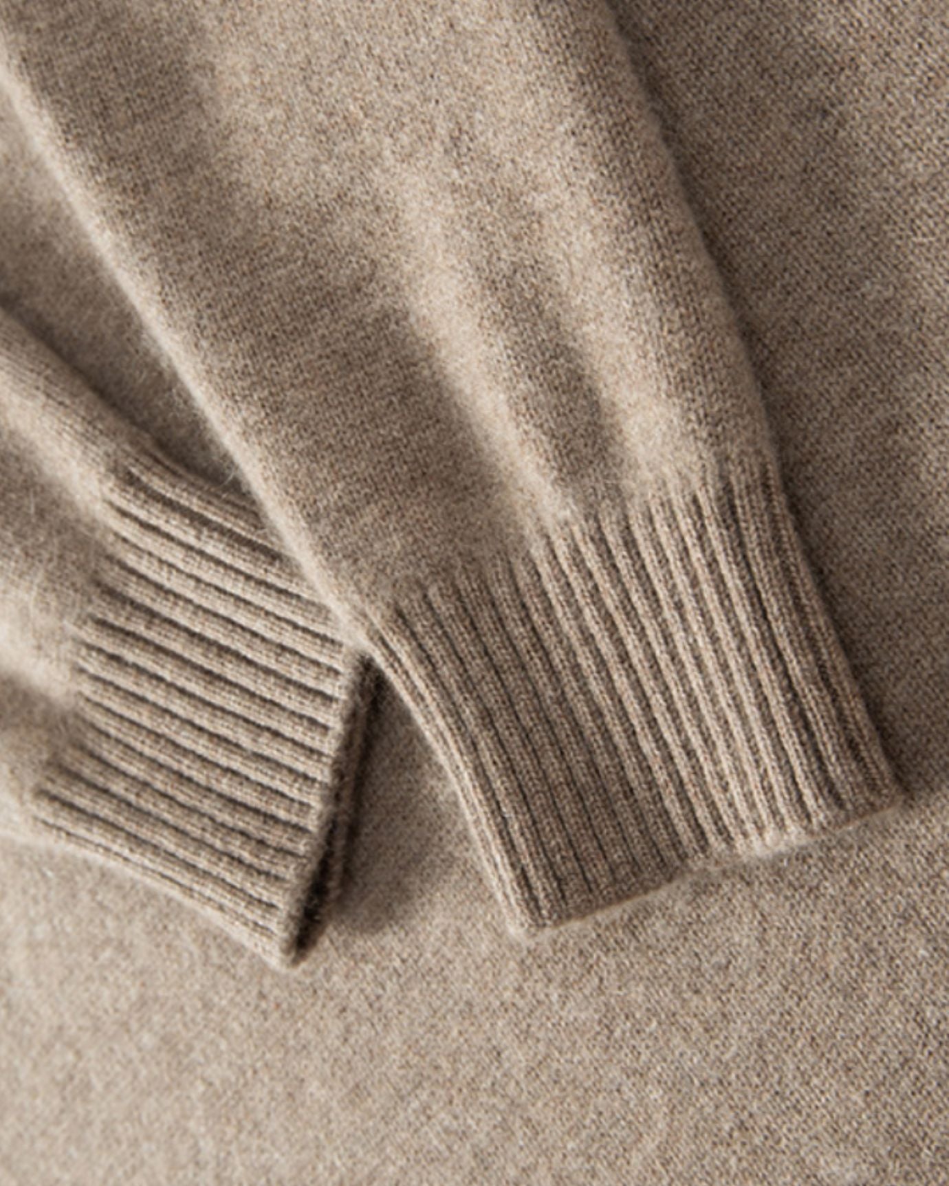 Knit Sweater – Half Zip Neck & Shape Retaining Warmth