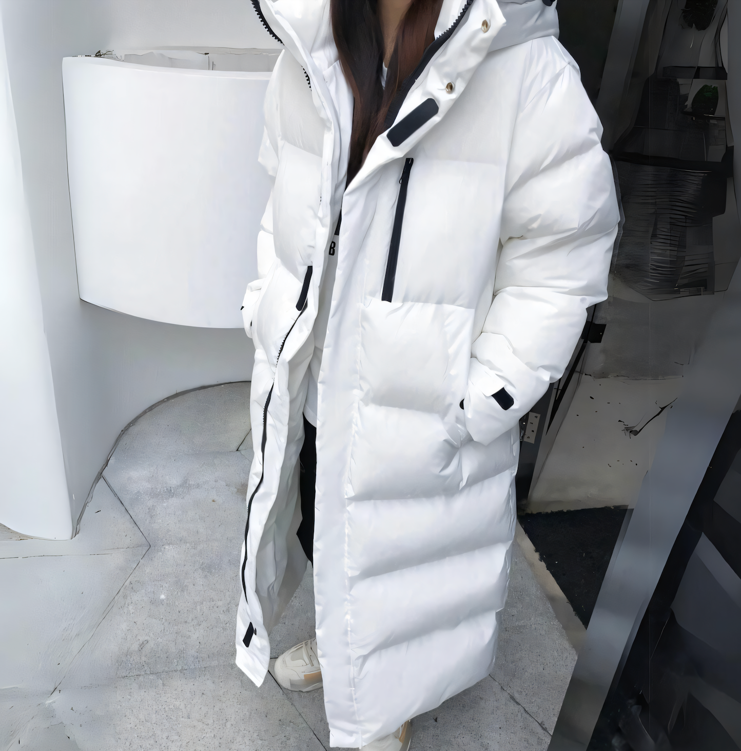 Long Down Jacket – Waterproof Shell & Extended Warmth