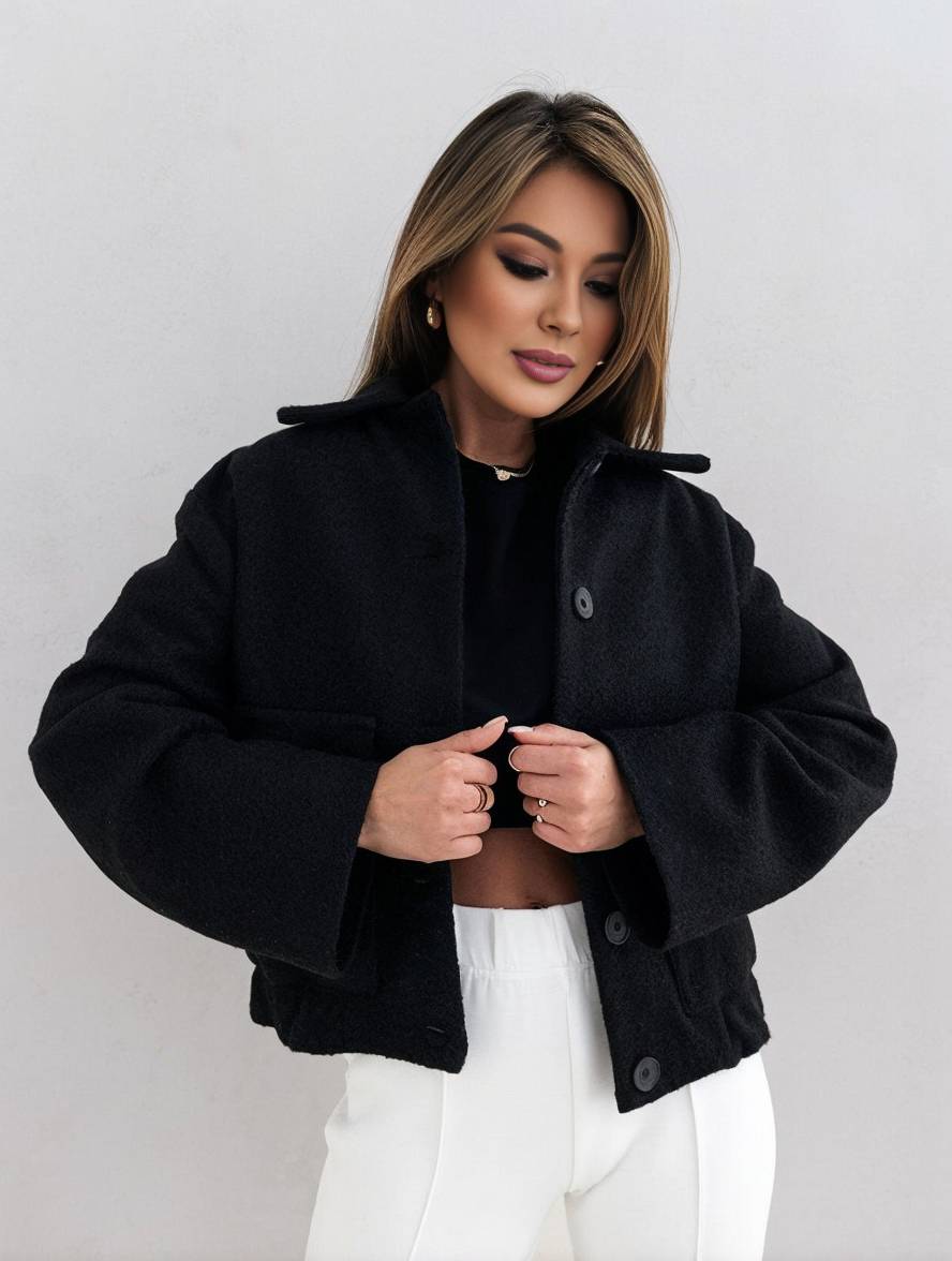 Polyester Blend Coat - Roomy Shape & Wind Blocking