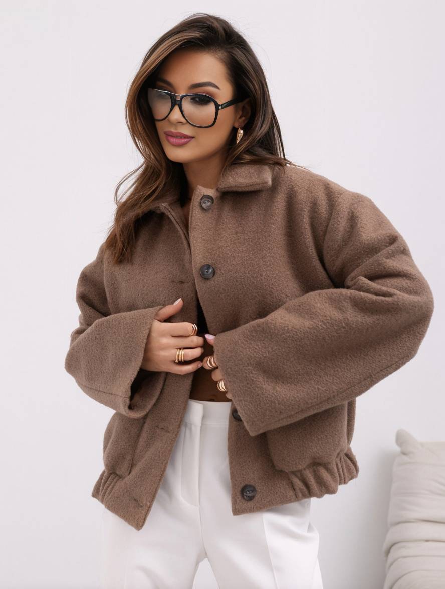 Polyester Blend Coat - Roomy Shape & Wind Blocking