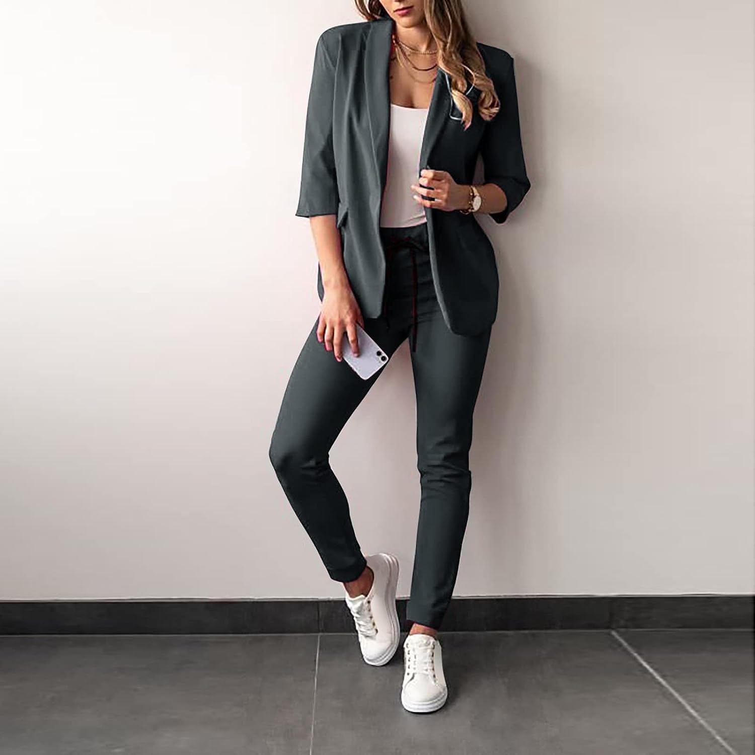 Polyester Blend Suit Set – Structured Blazer & Flexible Fit