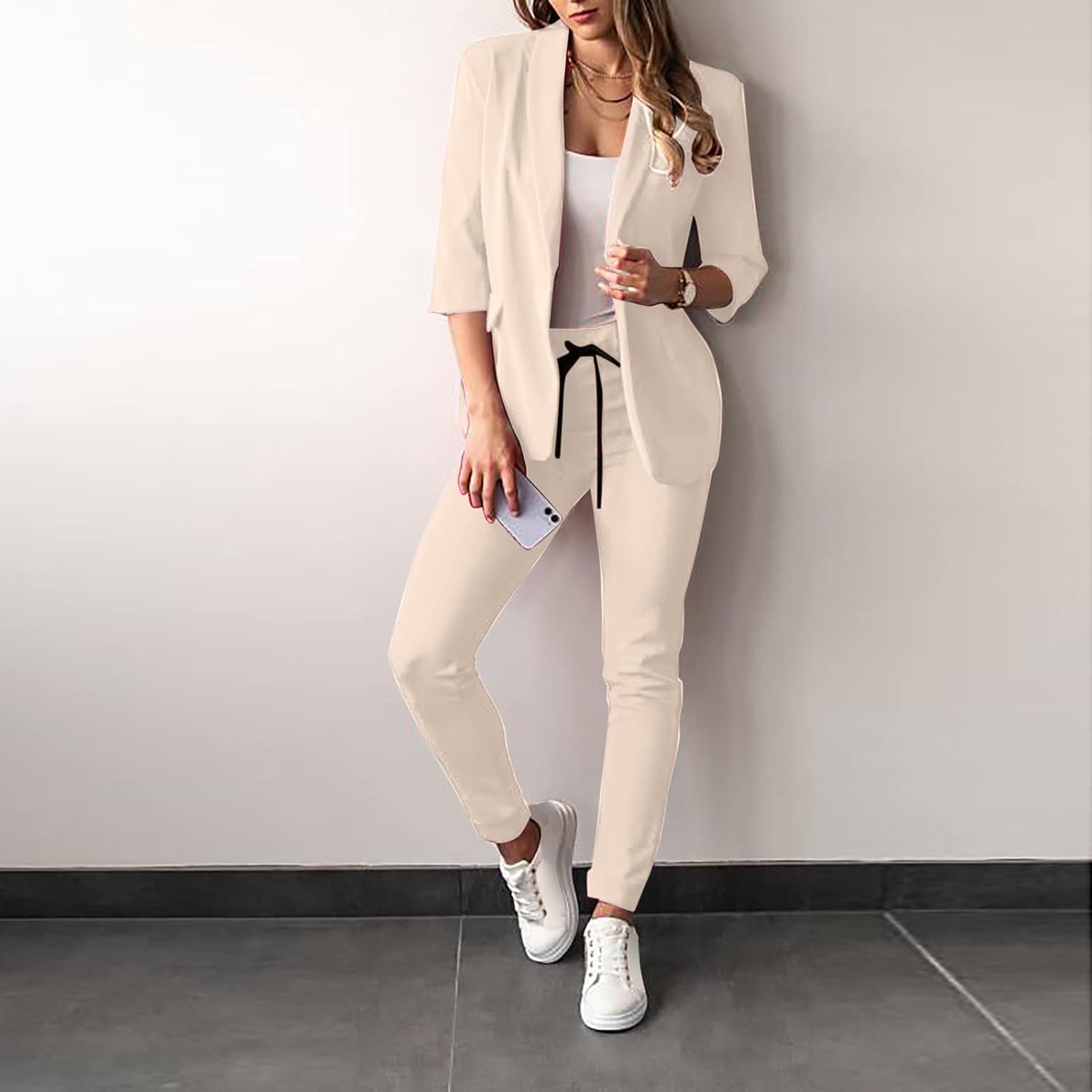 Polyester Blend Suit Set – Structured Blazer & Flexible Fit