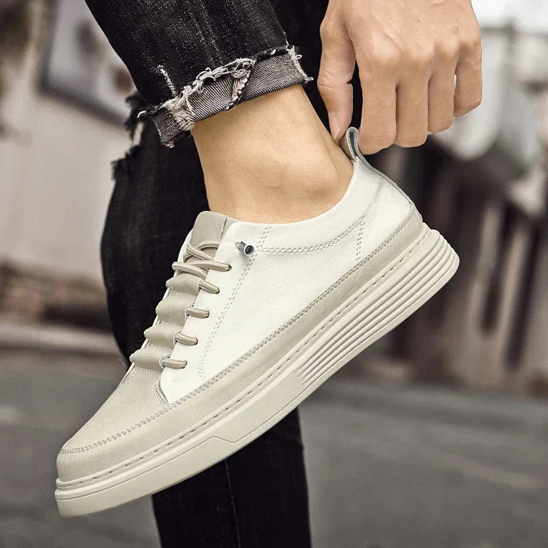 Sneakers - Breathable Textile Blend & Supportive Fit