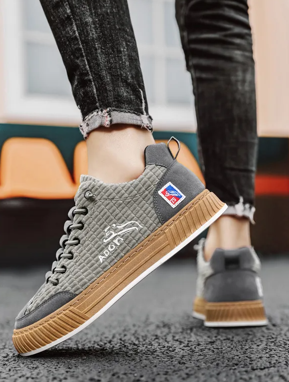 Sneakers - Corduroy Blend Low Top & Cushioned Support