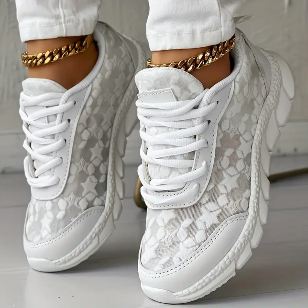 Sneakers – Lace Mesh Upper And Cushioned Breathable Sole