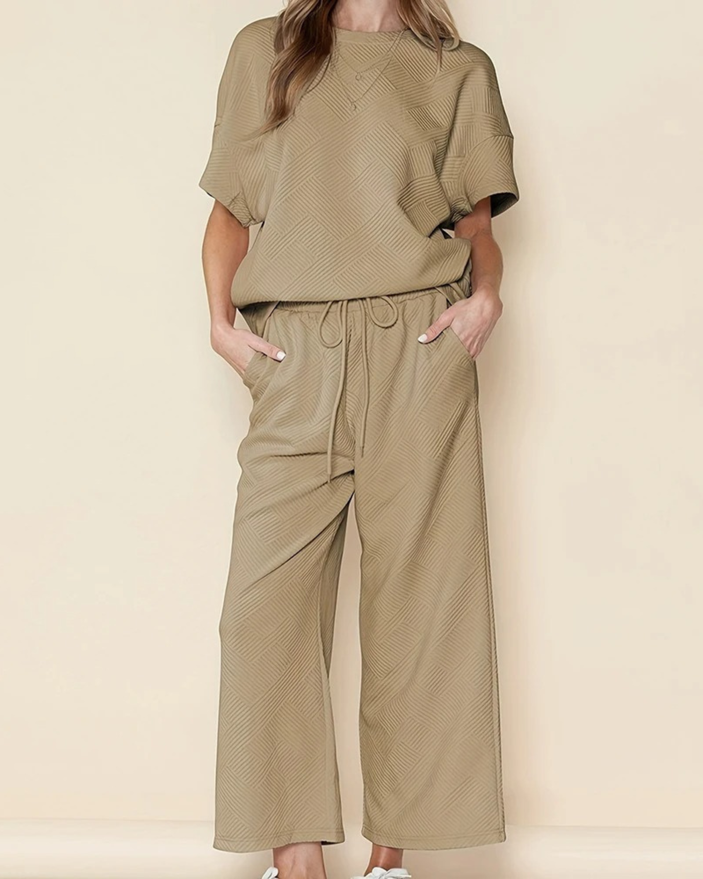 Soft-Blend Loungewear Set - Loose Shoulders & Elastic Waist