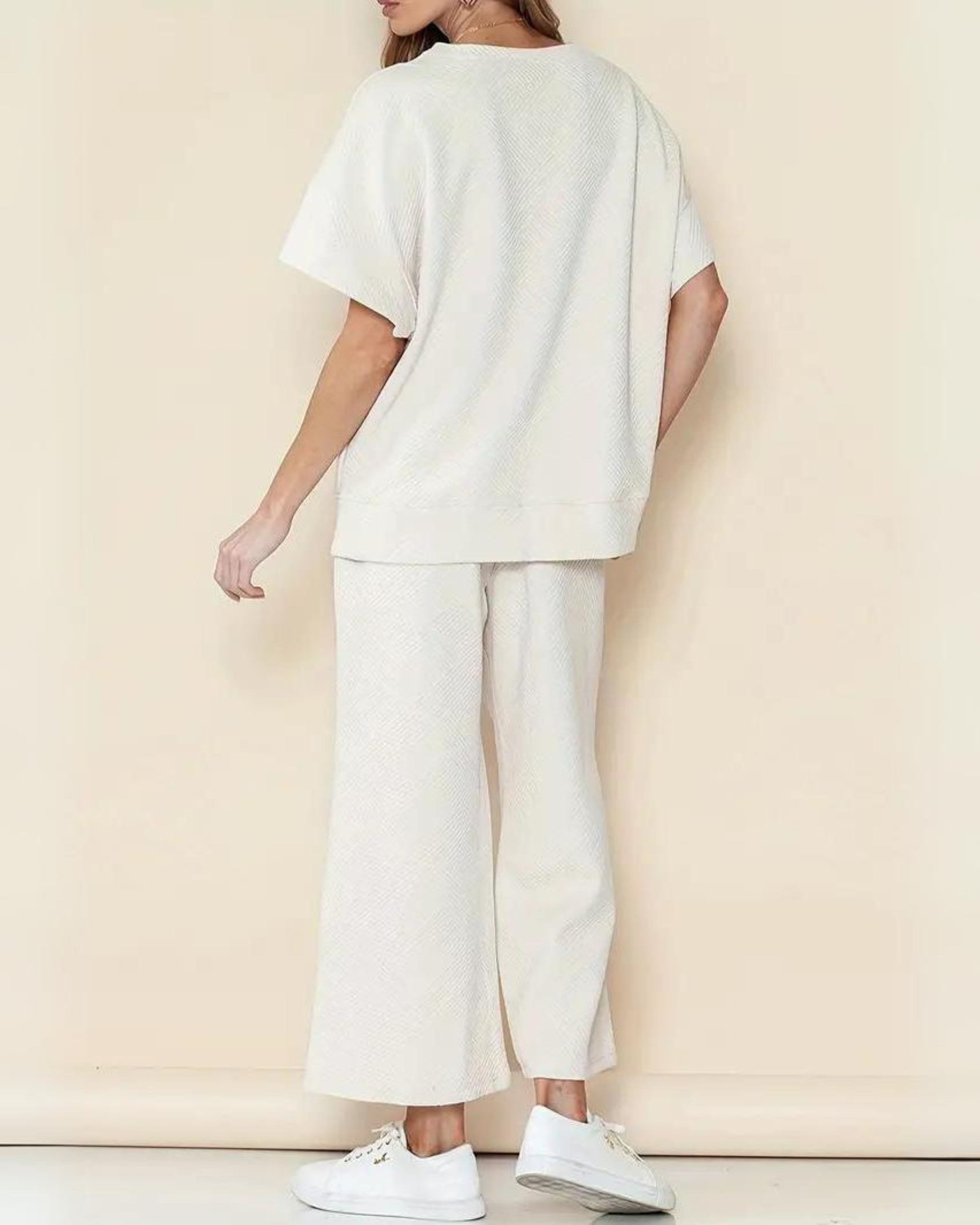 Soft-Blend Loungewear Set - Loose Shoulders & Elastic Waist