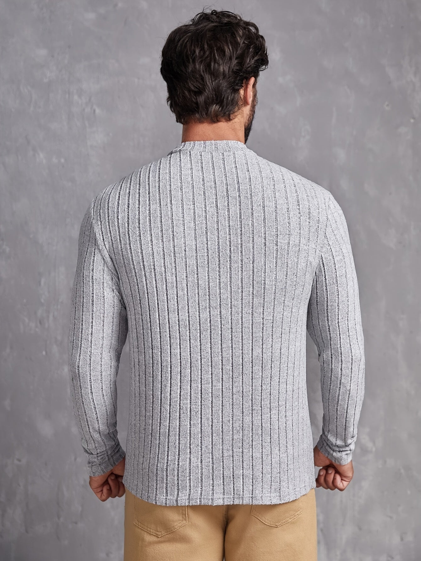 Sweater - Soft Blend Crew Neck & Relaxed Shape For Ease
