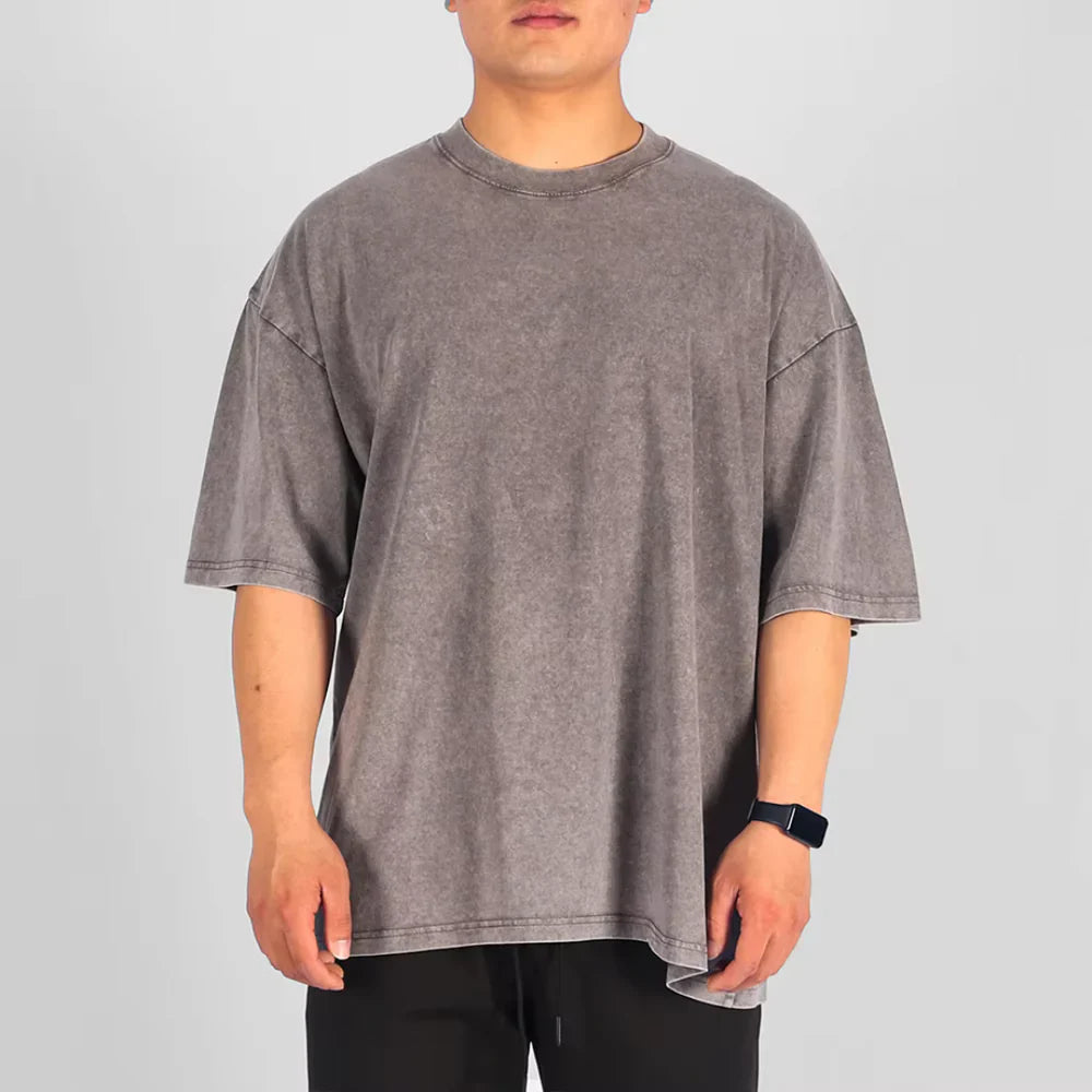 T Shirt – Vintage Wash And Roomy Shape For Easy Move
