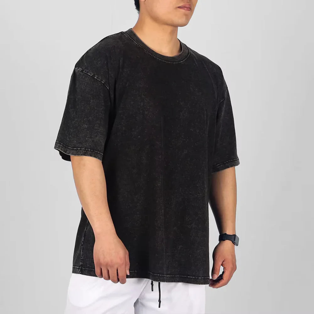 T Shirt – Vintage Wash And Roomy Shape For Easy Move