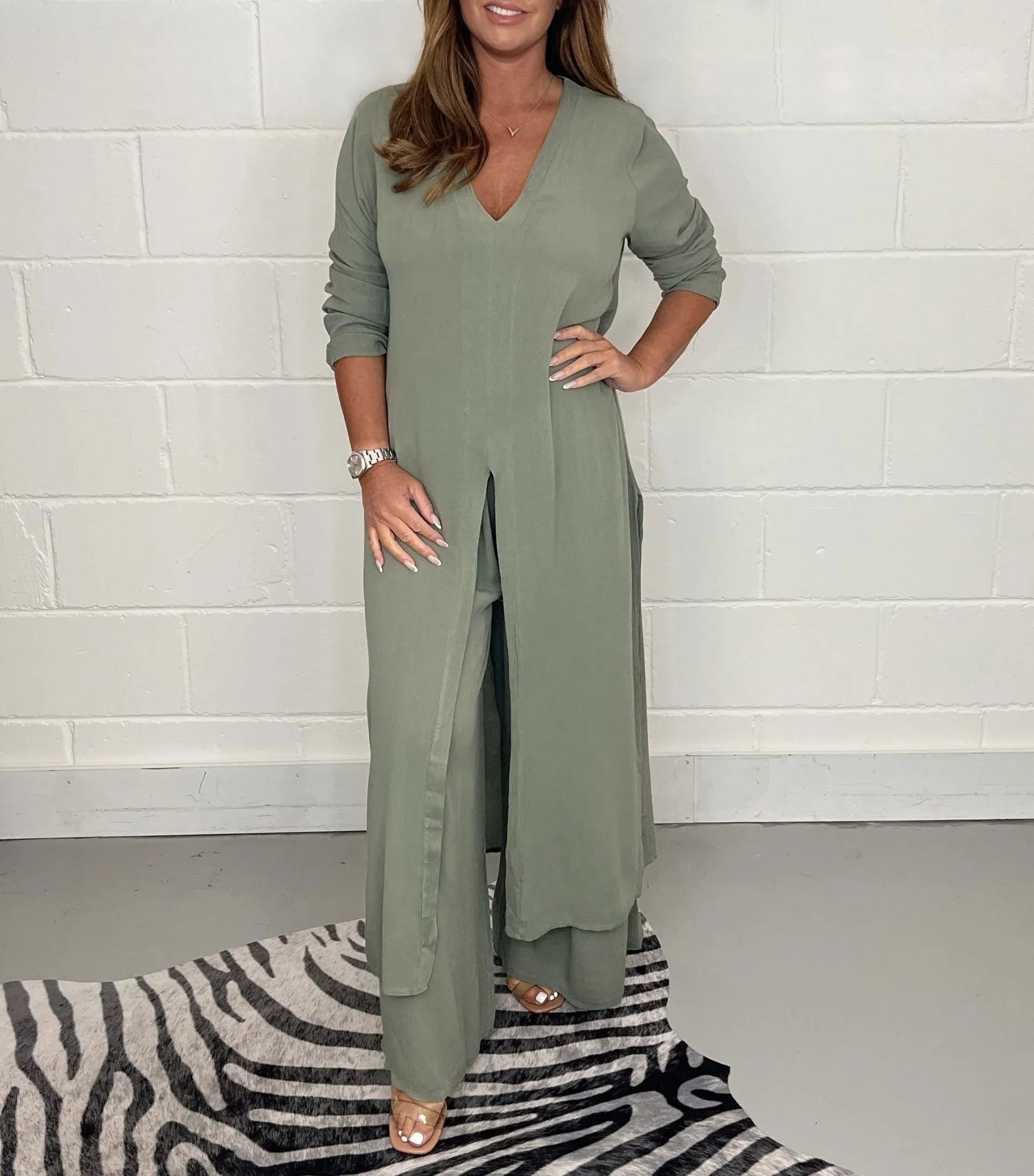 Two Piece Set - Lightweight Blend And Freedom Of Motion