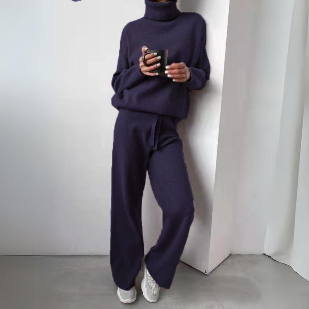 Two Piece Set - Soft Blend Loose Cut & Easy Movement