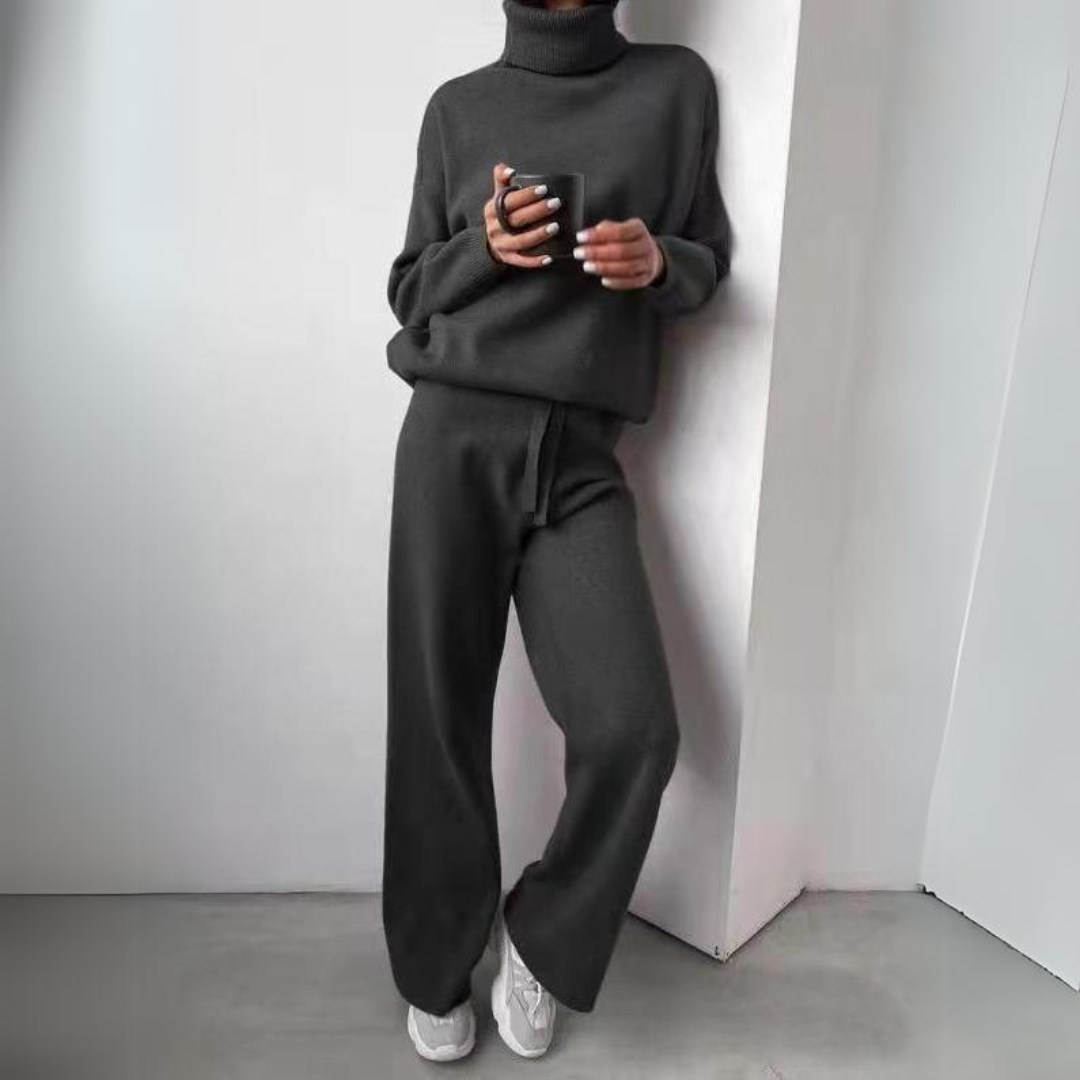 Two Piece Set - Soft Blend Loose Cut & Easy Movement