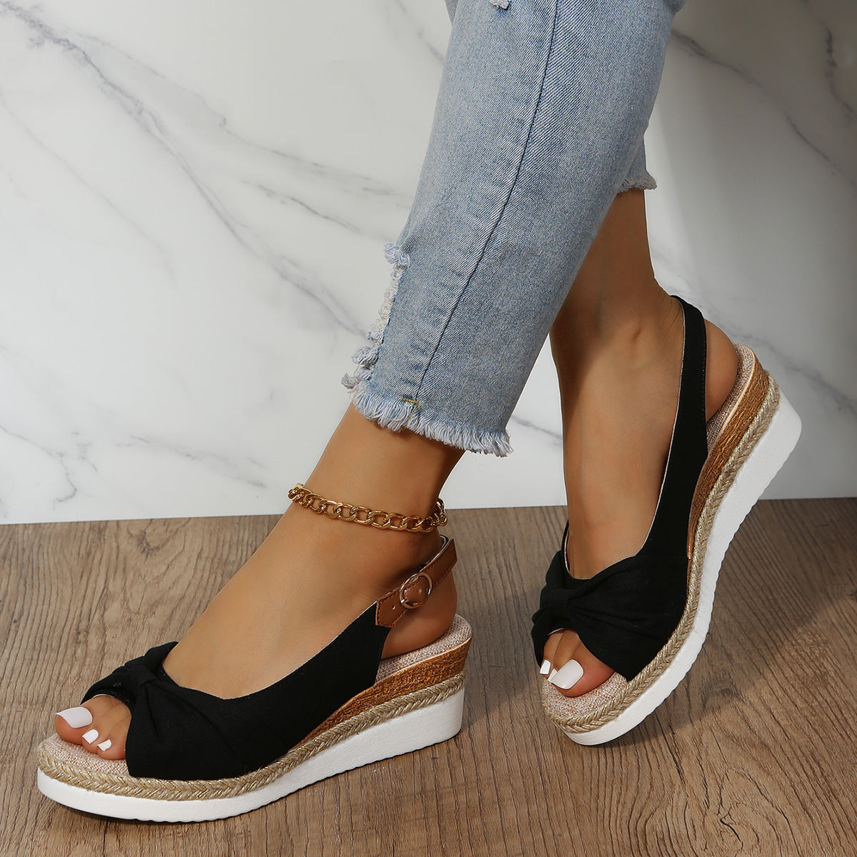 Wedge Sandals - Woven Rope Loop & Stable Weight Lift