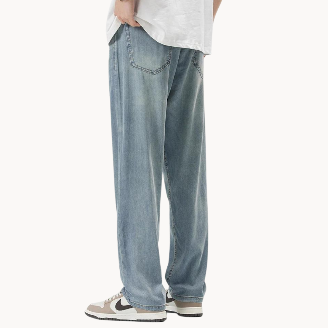 Women's Lightweight Straight Leg Pants 1
