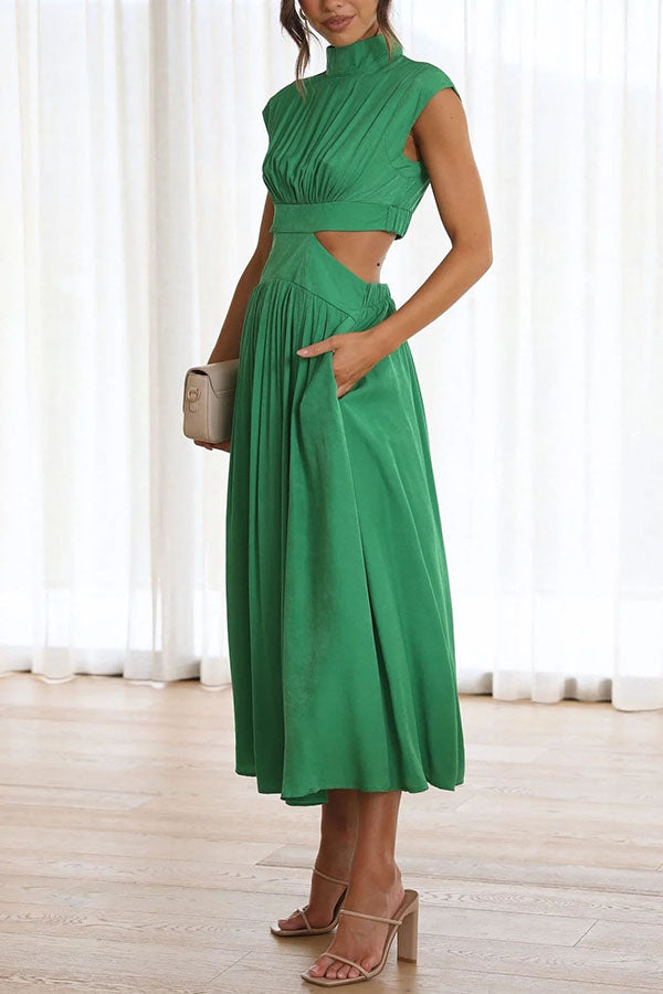 Women's Midi Dress with Cut-Out and Pockets 0