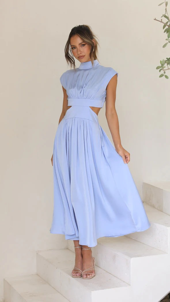Women's Midi Dress with Cut-Out and Pockets 2